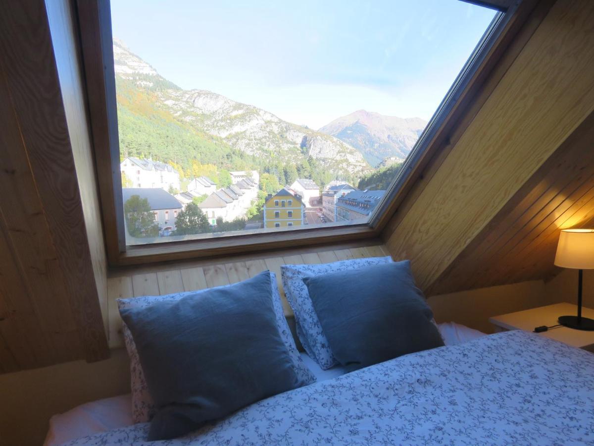 Apartament Atico Duplex Reformado Con Vistas A La Montana Canfranc Zewnętrze zdjęcie
