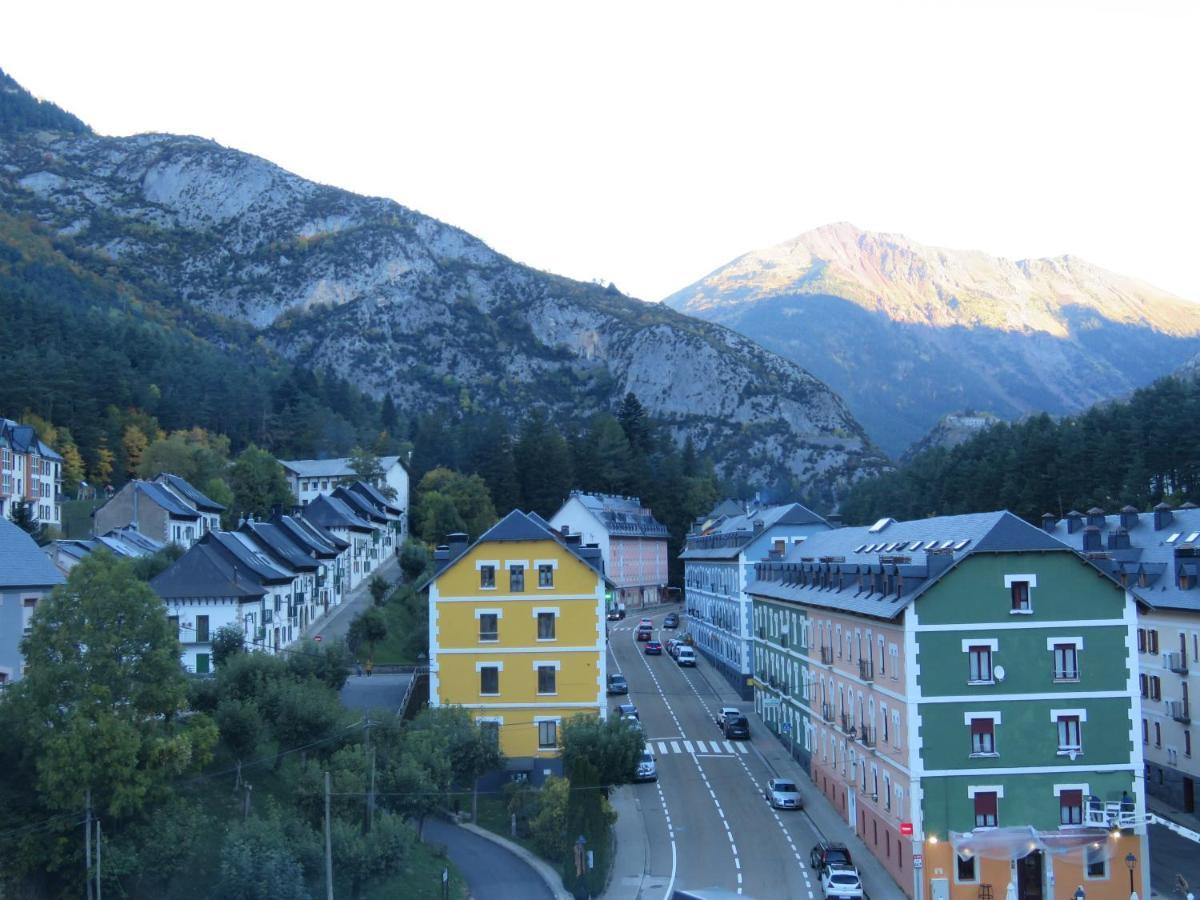 Apartament Atico Duplex Reformado Con Vistas A La Montana Canfranc Zewnętrze zdjęcie